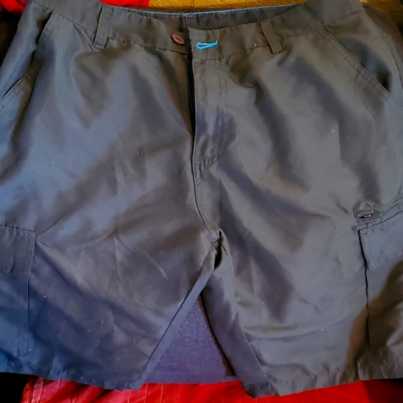 3 PAIRS OF SHORTS LOT Men's - Picture 1 of 9